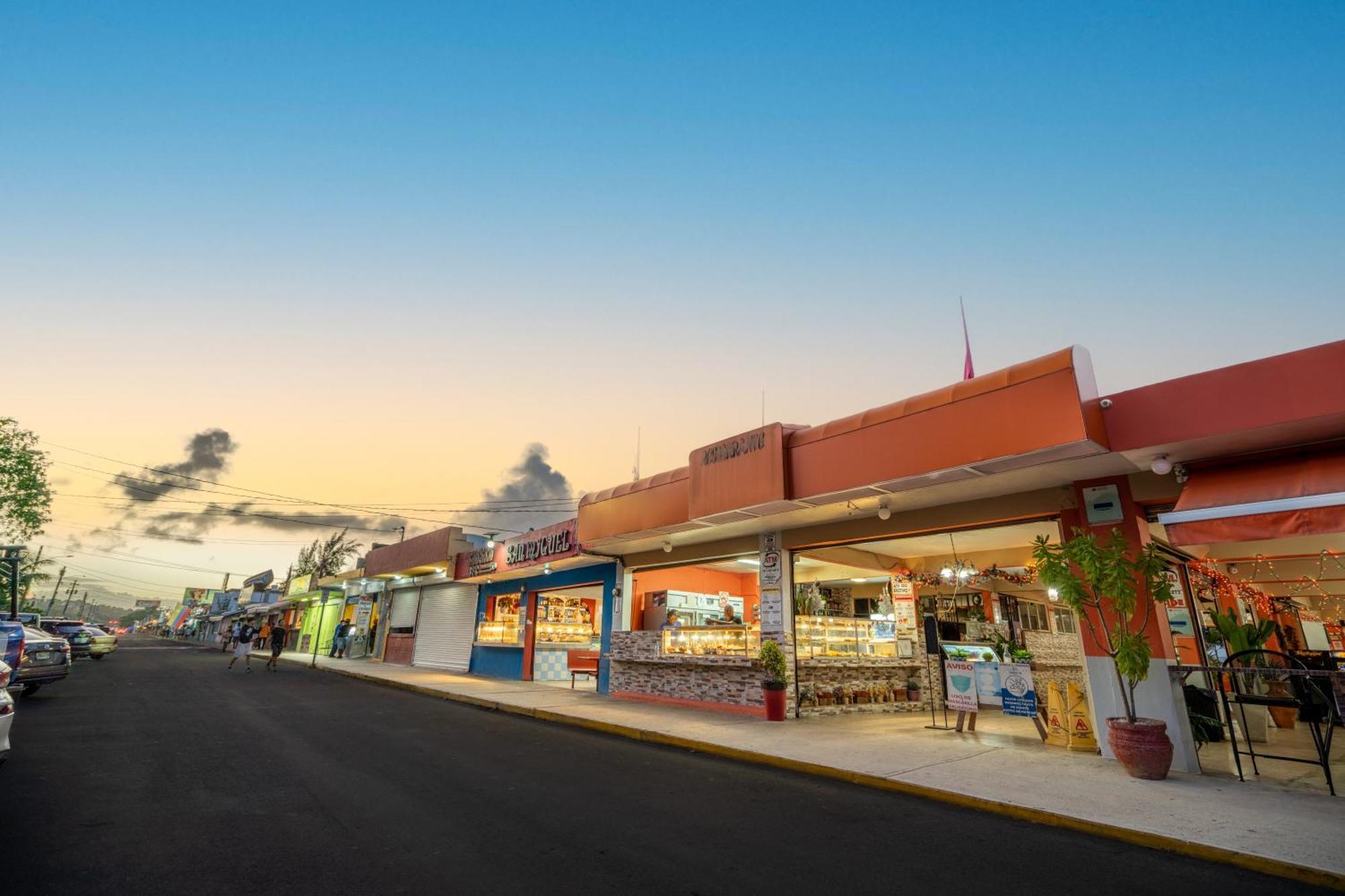 Blue Water Beach Villa Luquillo Dış mekan fotoğraf